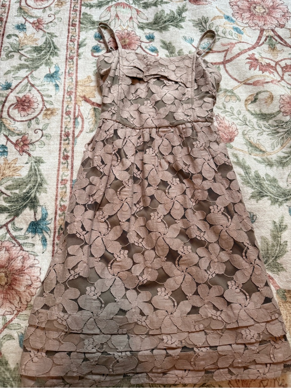 Young Essence Floral Lace Mini Dress in Dusty Rose - Picture 4 of 6
